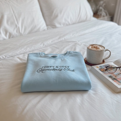 Homebody Club - Gildan Sweatshirt